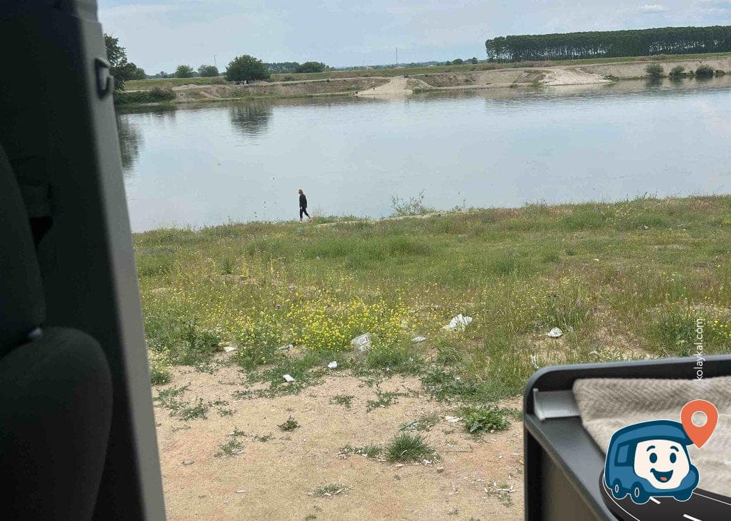Meriç Nehri Kıyısı Kamp ve Dinlenme Alanı - Edirne Merkez, Edirne, foto 1