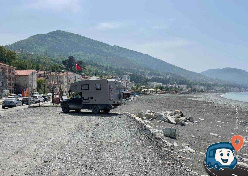 Çayaltı Köyü Sahil Yolu Otoparkı - İnebolu, Kastamonu, foto 1