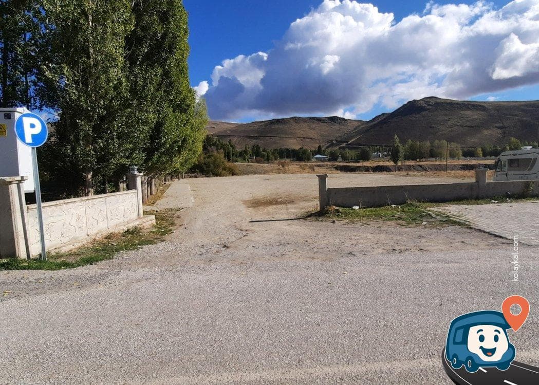 Şelale Yanı Otopark ve Park Alanı - Muradiye, Van, foto 3