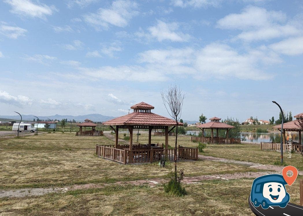 Şarkışla Millet Bahçesi Park Camping - Sivas, foto 3