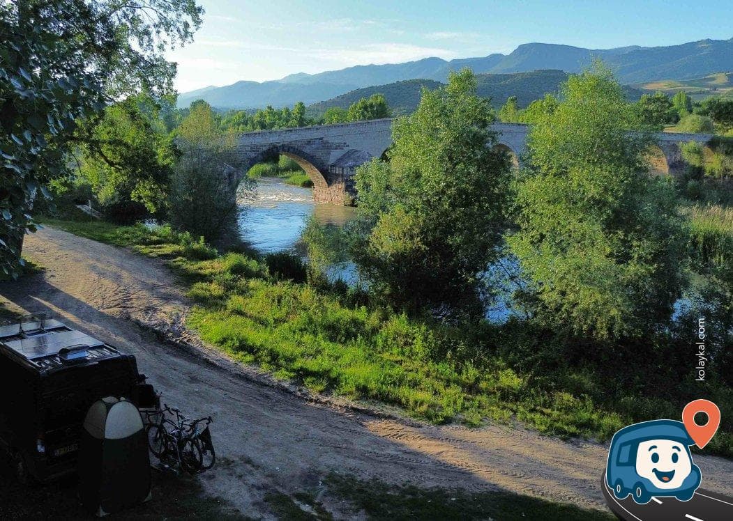Talazan Köprüsü Kamp Alanı - Niksar, Tokat, foto 2