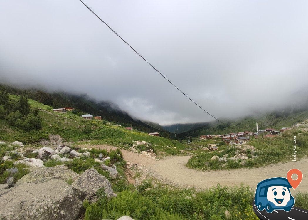 Elevit Yaylası Ücretsiz Kamp Alanı - Çamlıhemşin, Rize, foto 1