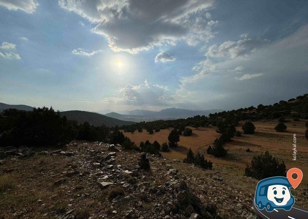 Dağ Yolu Üzeri 4x4 Kamp Alanı Panoramik Gün Batımı - Elmalı, Antalya, foto 1