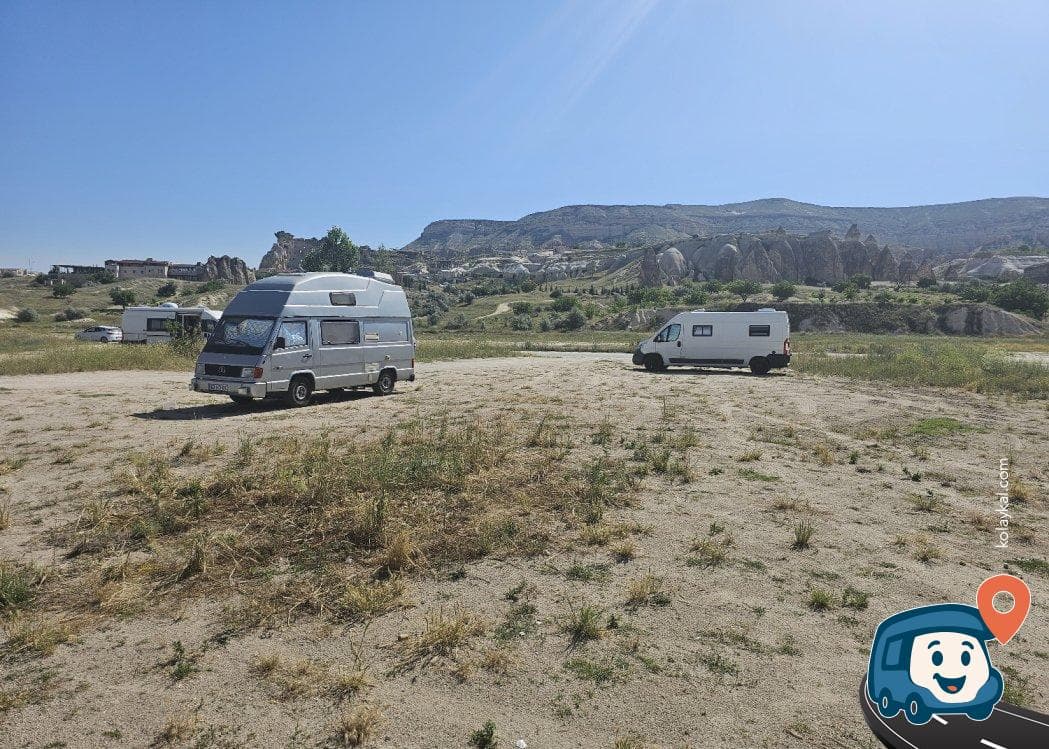 Kızıl Vadi ve Güllüdere Vadisi Girişi Kamp Alanı - Nevşehir Merkez, Nevşehir, foto 1