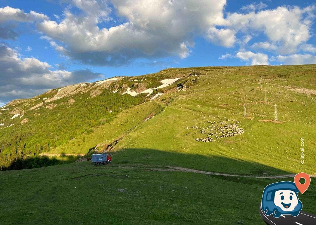 Ardahan Yaylalarında Panoramik Kamp Alanı - Şavşat, Artvin, foto 2