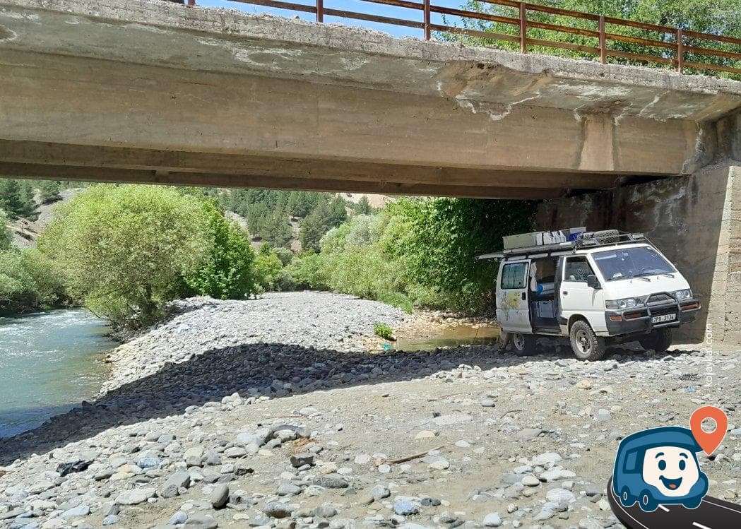 Demirışık Nehir Kenarı Kamp Alanı - Baykan, Siirt, foto 1