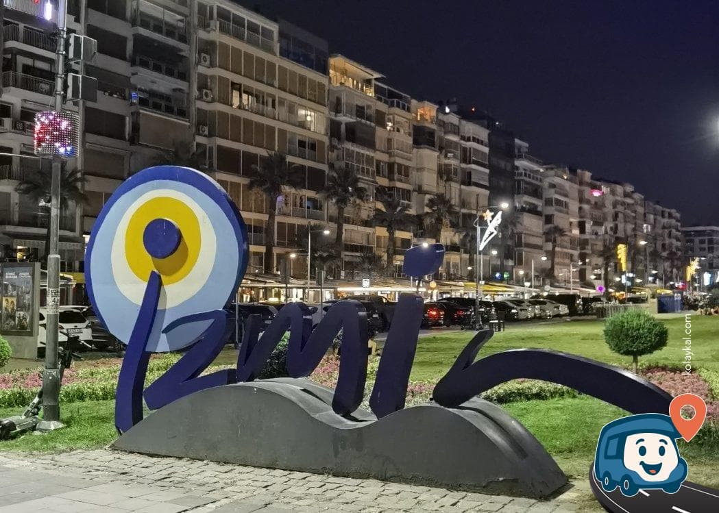 İzmir Kordon Boyu Otoparkı - Konak, foto 1