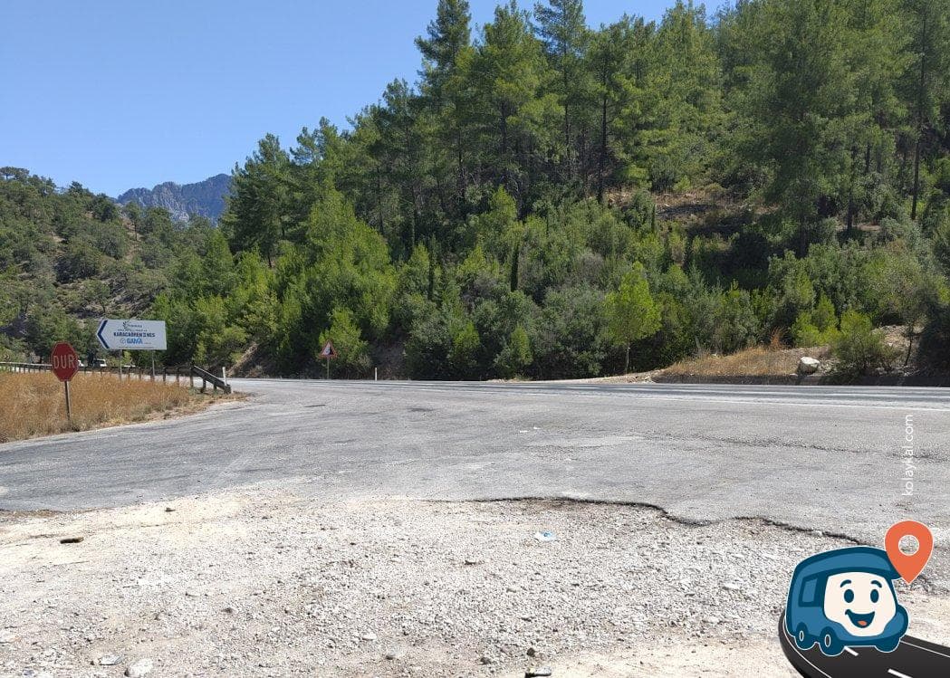 Burdur Bucak Yolu Üzeri Ücretsiz Su Kaynağı ve Mola Yeri, foto 2