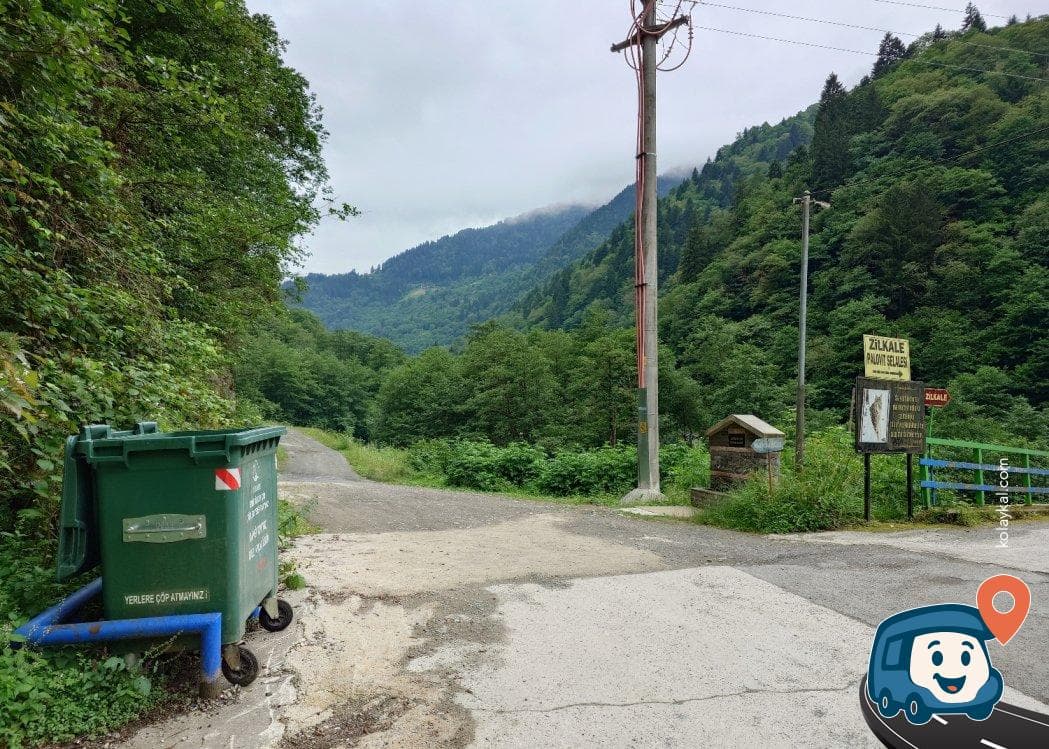 Nehir Kenarı Vahşi Kamp Alanı - Çamlıhemşin, Rize, foto 4