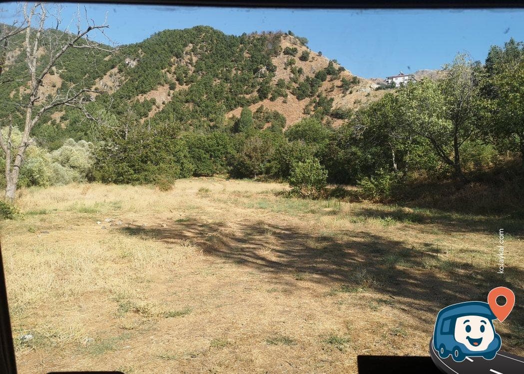 Nehir Kenarı Kamp Alanı - Bitlis Merkez, Bitlis, foto 1