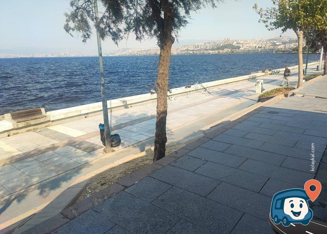 İzmir Sahil Balıkçı Yanı Otopark - Konak, foto 3