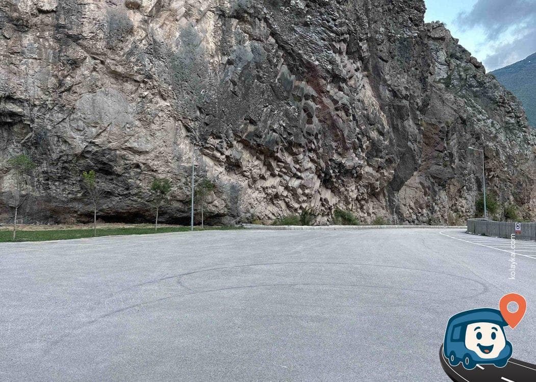 Artvin Şehir Merkezi Otoparkı - Artvin Merkez, foto 1
