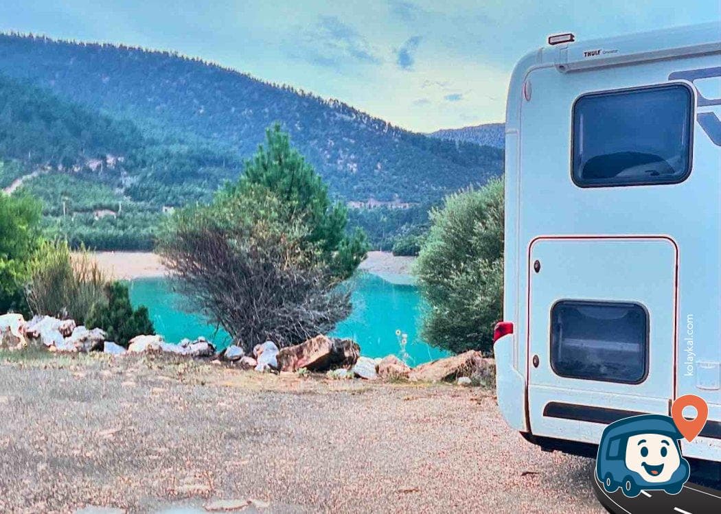 Isparta Mini Baraj Gölü Kenarı Kamp Alanı - Aksu, foto 3