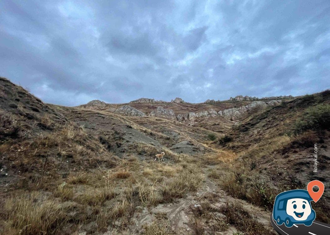 Emirhan Kayalıkları Kamp Alanı - Sivas Merkez, Sivas, foto 1