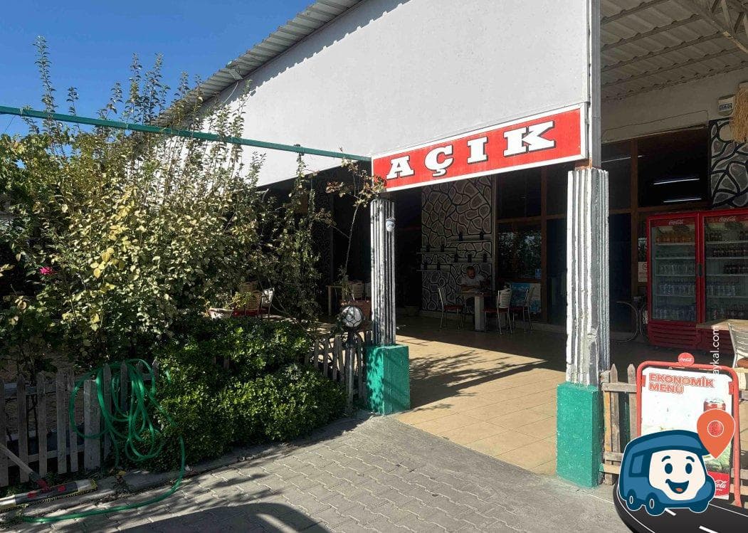 Bim Yanı Ekonomik Mola ve Su İkmal Noktası - Dikili, İzmir, foto 1