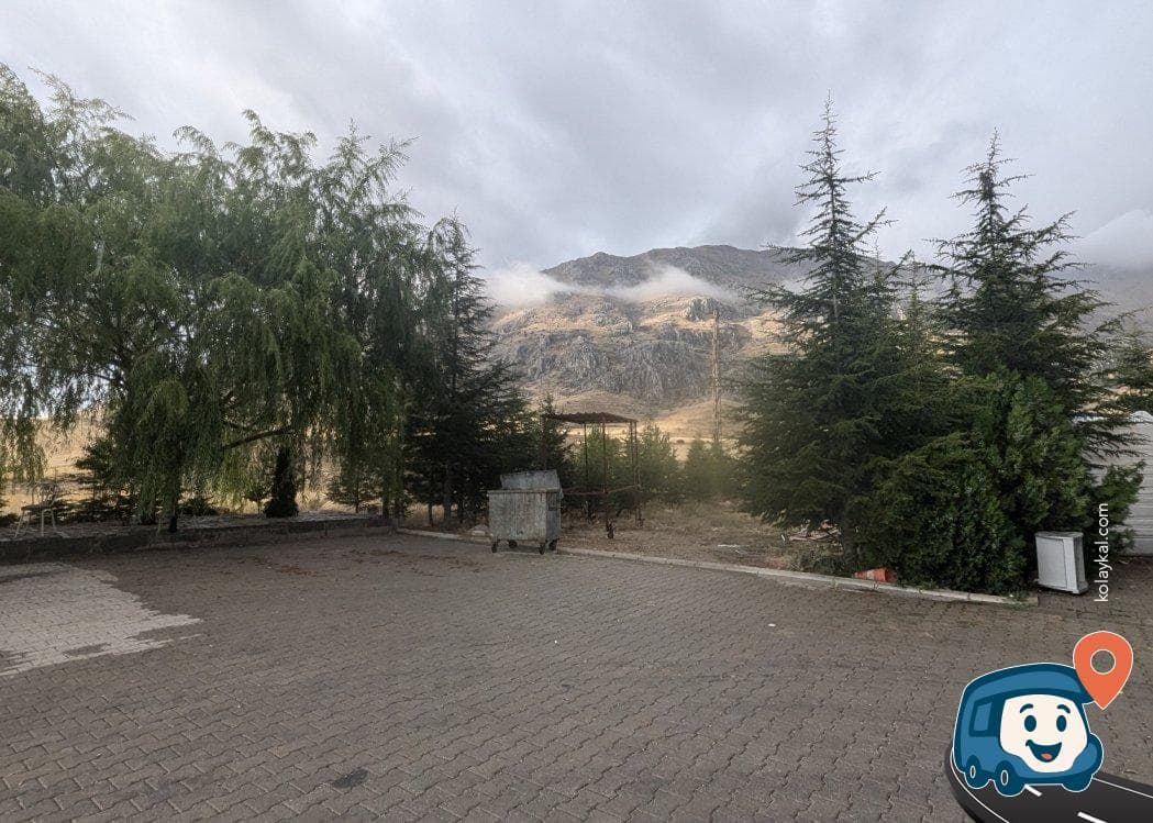 Milangaz Benzin İstasyonu Kamp Alanı - Nurhak, Kahramanmaraş, foto 1