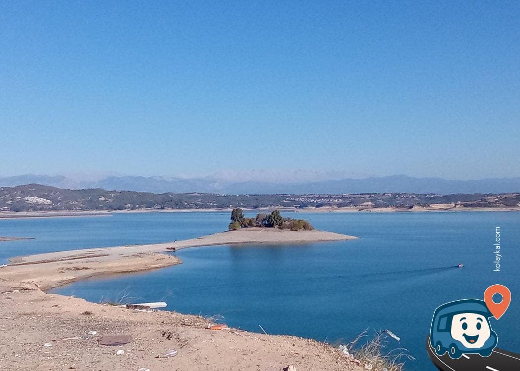 Seyhan Baraj Gölü Manzaralı Kamp ve Otopark Alanı - Çukurova, Adana, foto 2