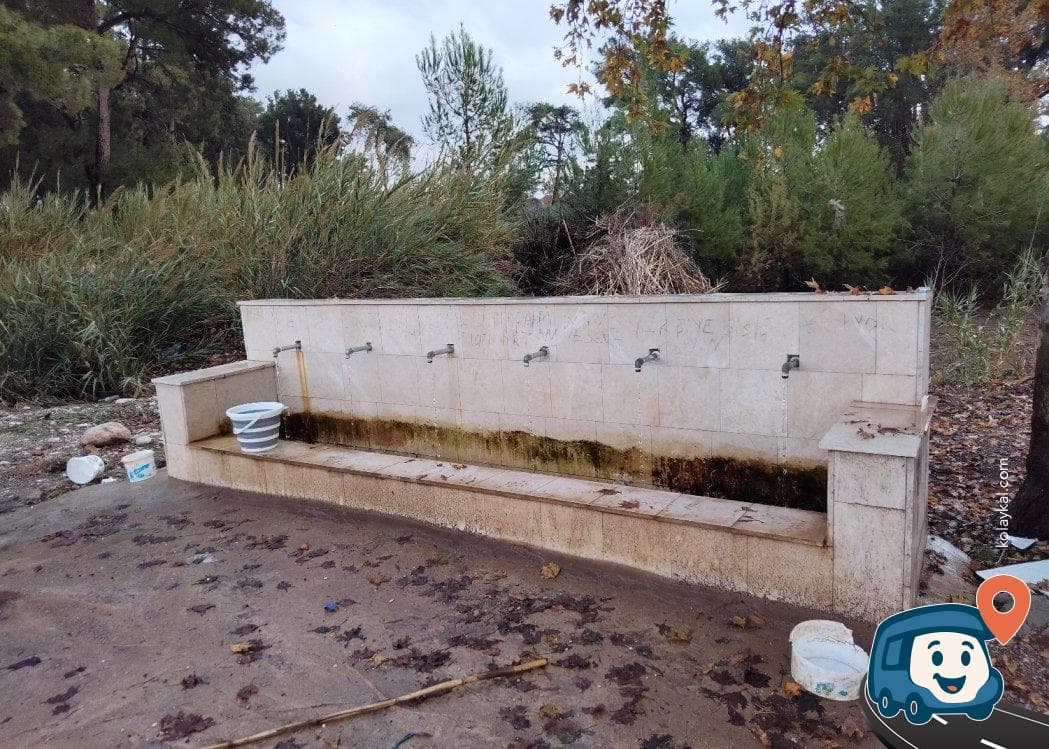 Antalya Dağ Manzaralı İçme Suyu Kaynağı ve Kamp Alanı - Konyaaltı, foto 1