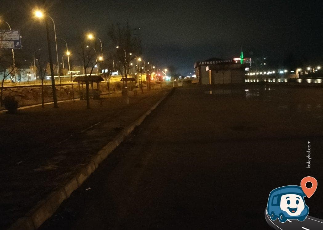 Devlet Hastanesi Yanı Transit Park Alanı - Afyonkarahisar Merkez, Afyonkarahisar, foto 2