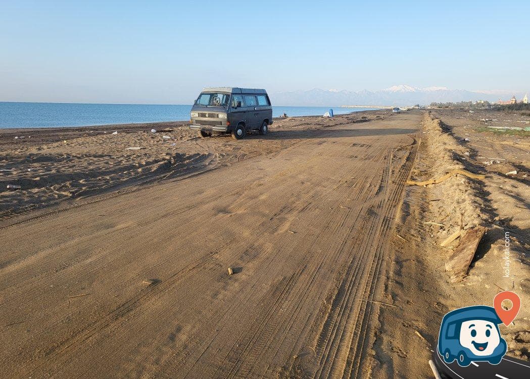 Antalya Sahili Kamp ve Balık Tutma Alanı - Aksu, foto 1