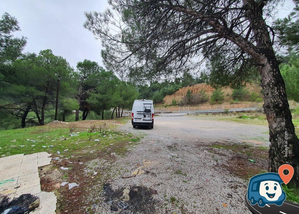 Manisa İzmir Karayolu Kenarı Dinlenme Alanı - Yunusemre, foto 2