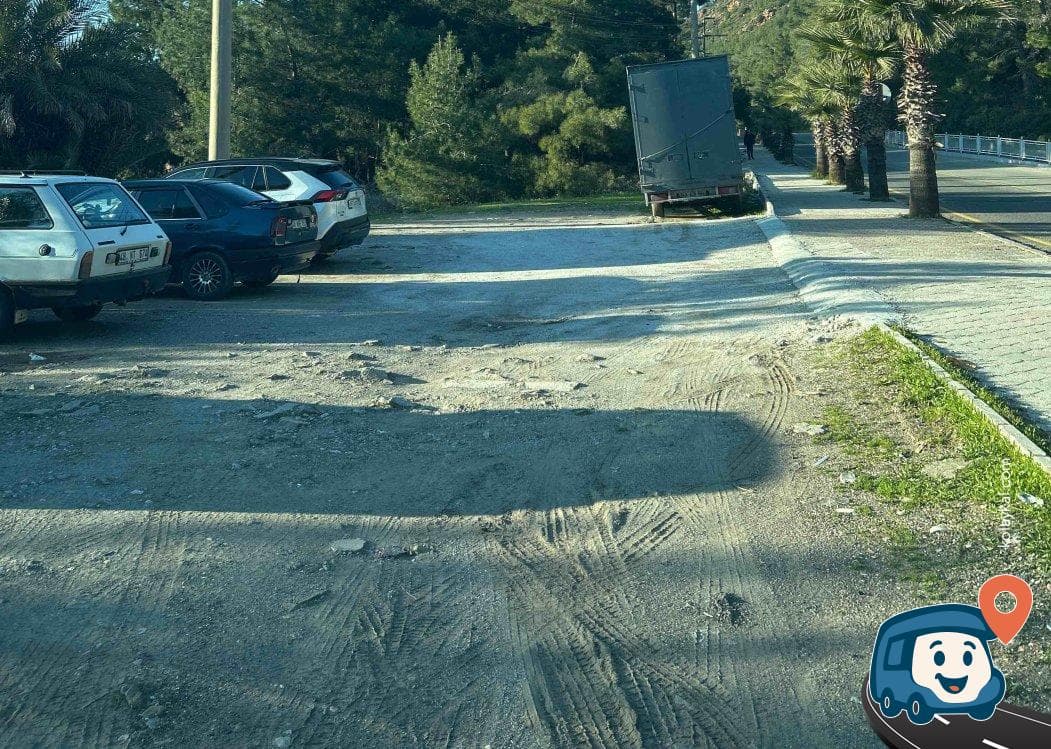 Marmaris Şehir Merkezi Ücretsiz Otopark - Muğla, foto 1