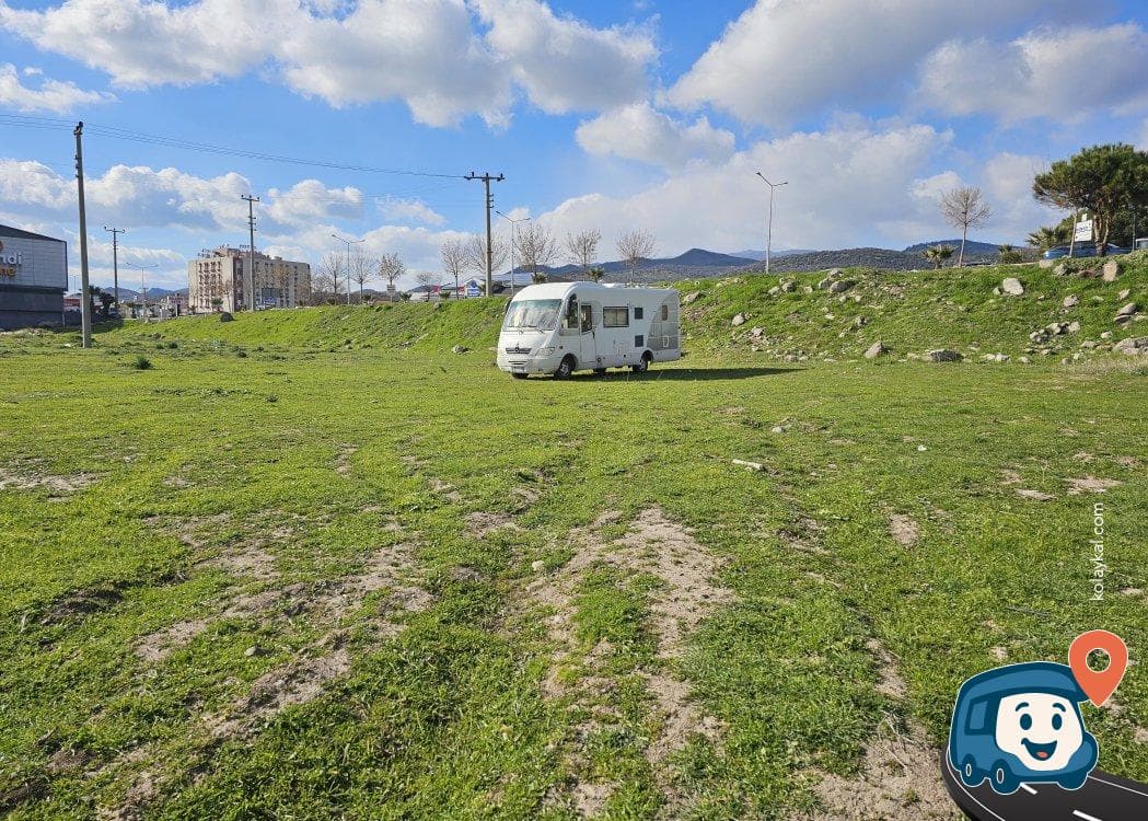 Ücretsiz ve Sakin Otopark - Bergama, İzmir, foto 1