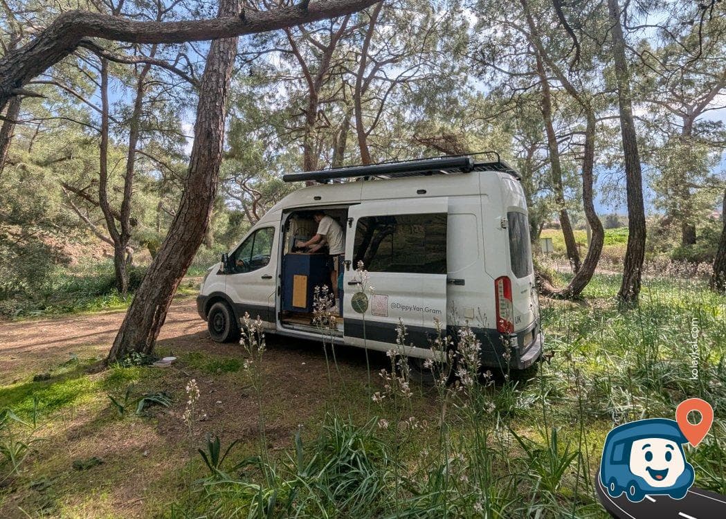 Çıralı Yanartaş Otoparkı ve Doğa Yürüyüşü Kamp Alanı - Kemer, Antalya, foto 4