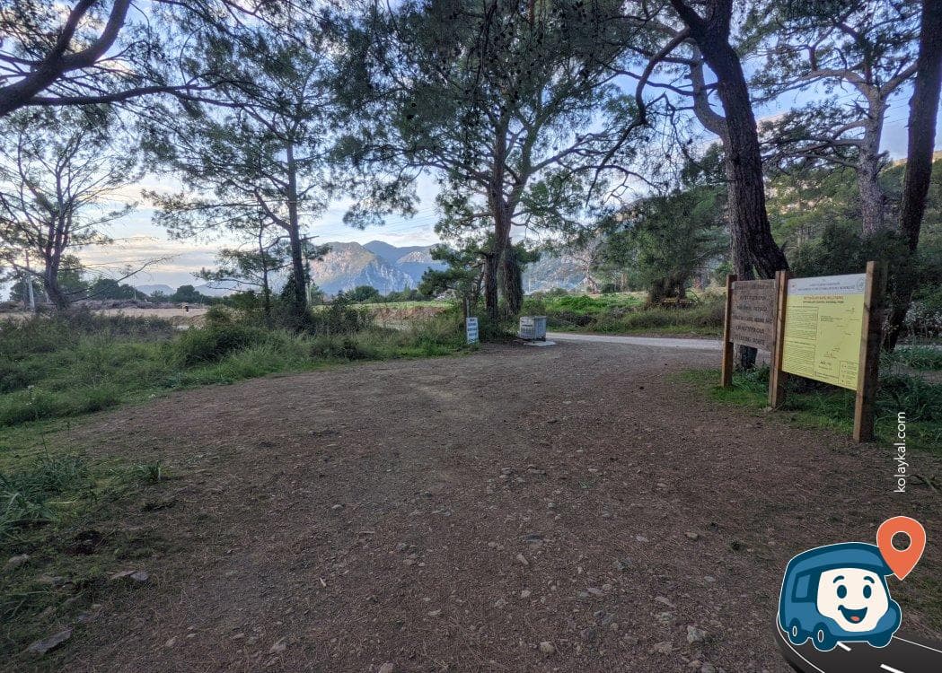 Çıralı Yanartaş Otoparkı ve Doğa Yürüyüşü Kamp Alanı - Kemer, Antalya, foto 2