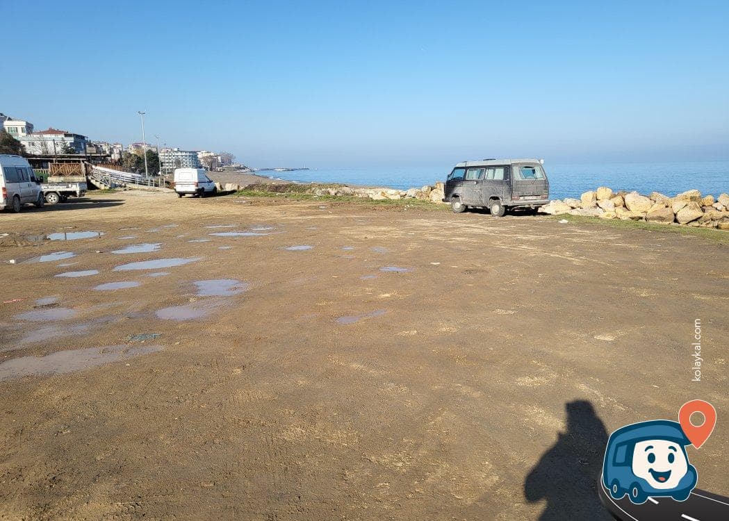 Çuhallı Plajı Yanı Sakin Kamp ve Otopark Alanı - Akçakoca, Düzce, foto 1