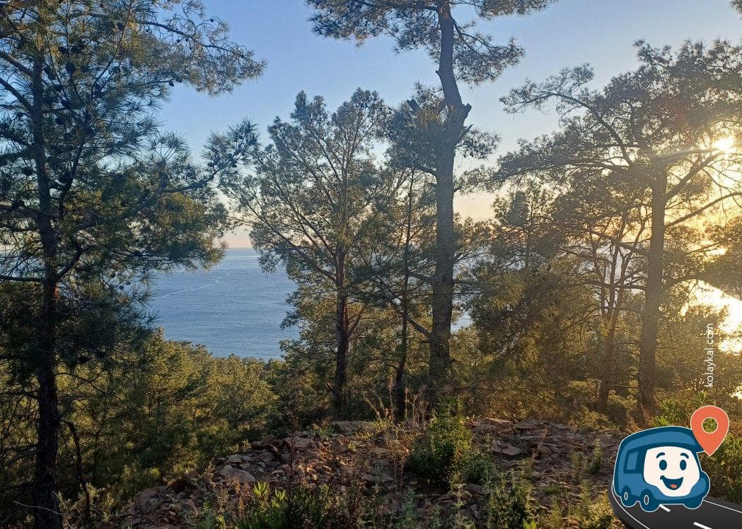 Dağ Yamacında Manzaralı Kamp ve Mola Noktası - Anamur, Mersin, foto 1