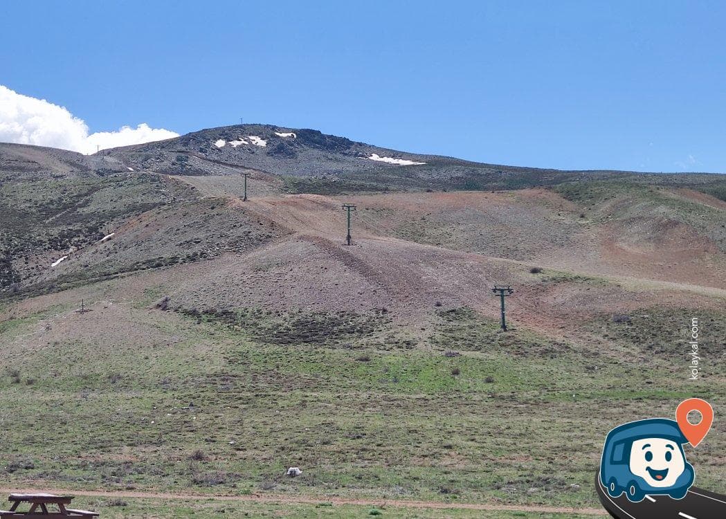 Kayak Merkezi Otoparkı Kamp ve Doğa Yürüyüşü - Sivrice, Elazığ, foto 2
