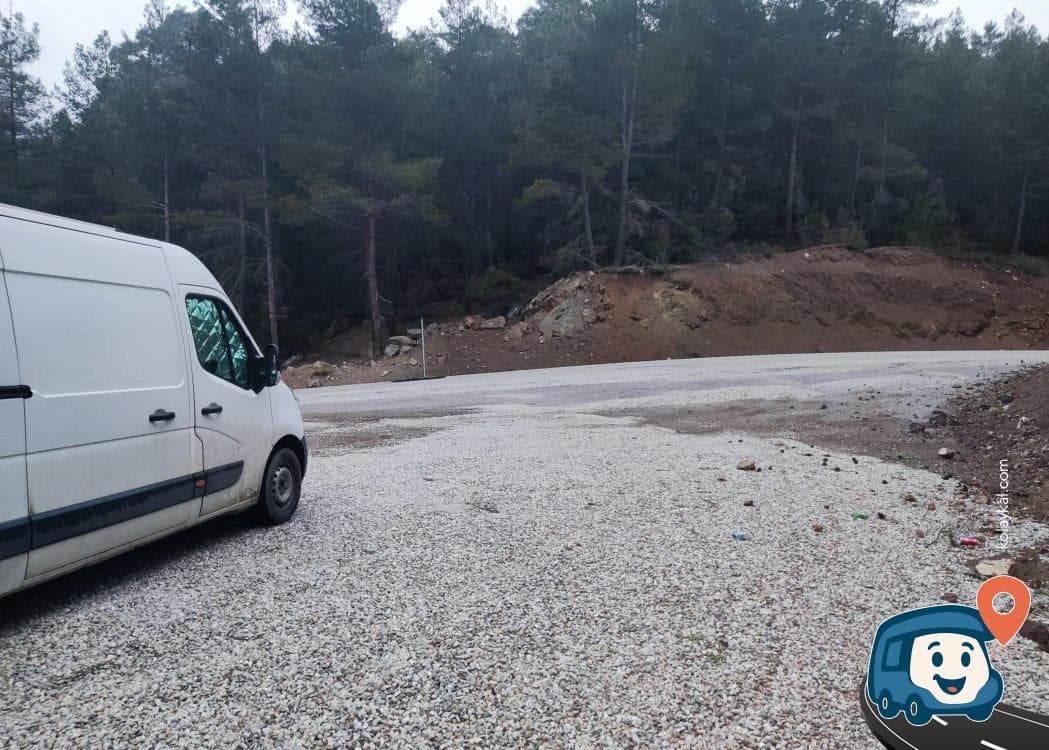 Çayarası Şelalesi Yolu Üzeri Park Alanı - Acıpayam, Denizli, foto 2