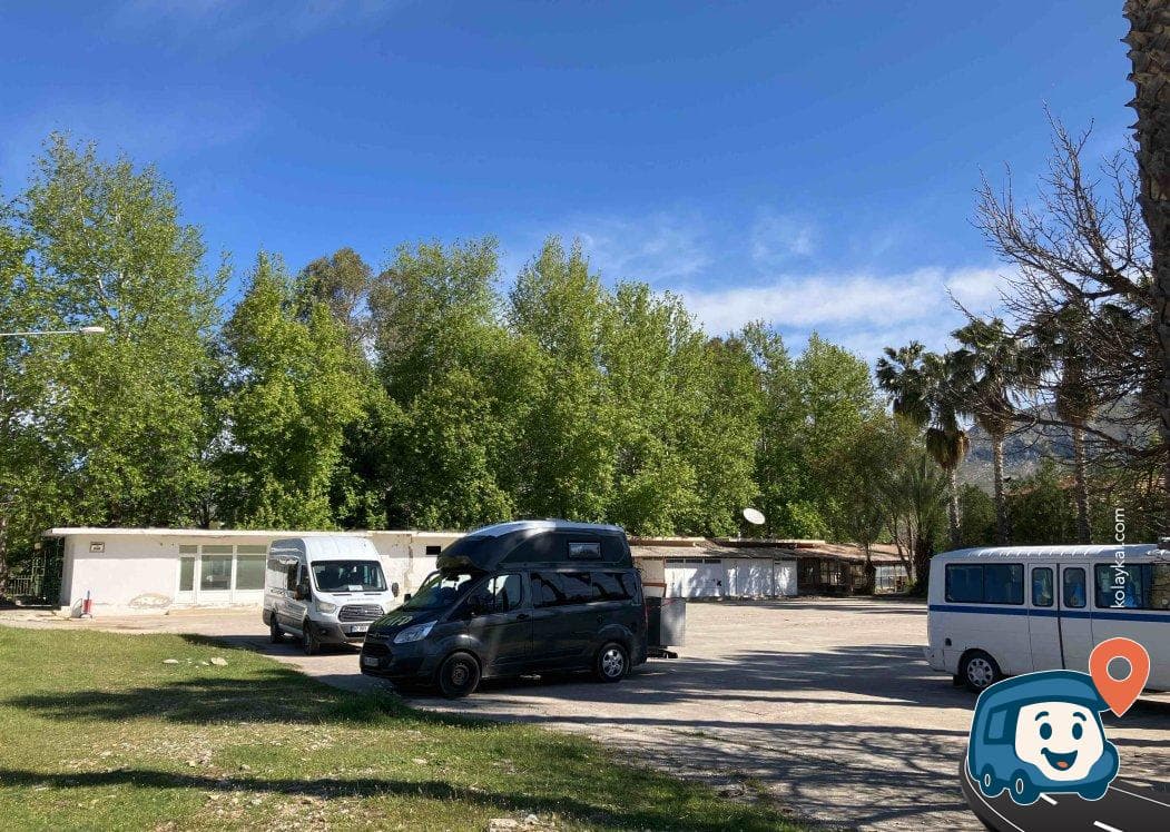 Göl Kenarı Kamp ve Otopark Alanı - Manavgat, Antalya, foto 1