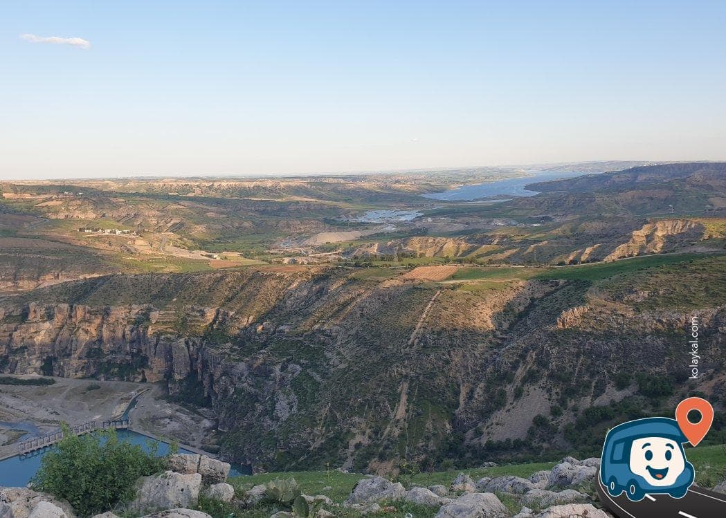 Fırat Nehri ve Nemrut Dağı Seyir Terası Kamp Alanı - Kâhta, Adıyaman, foto 2