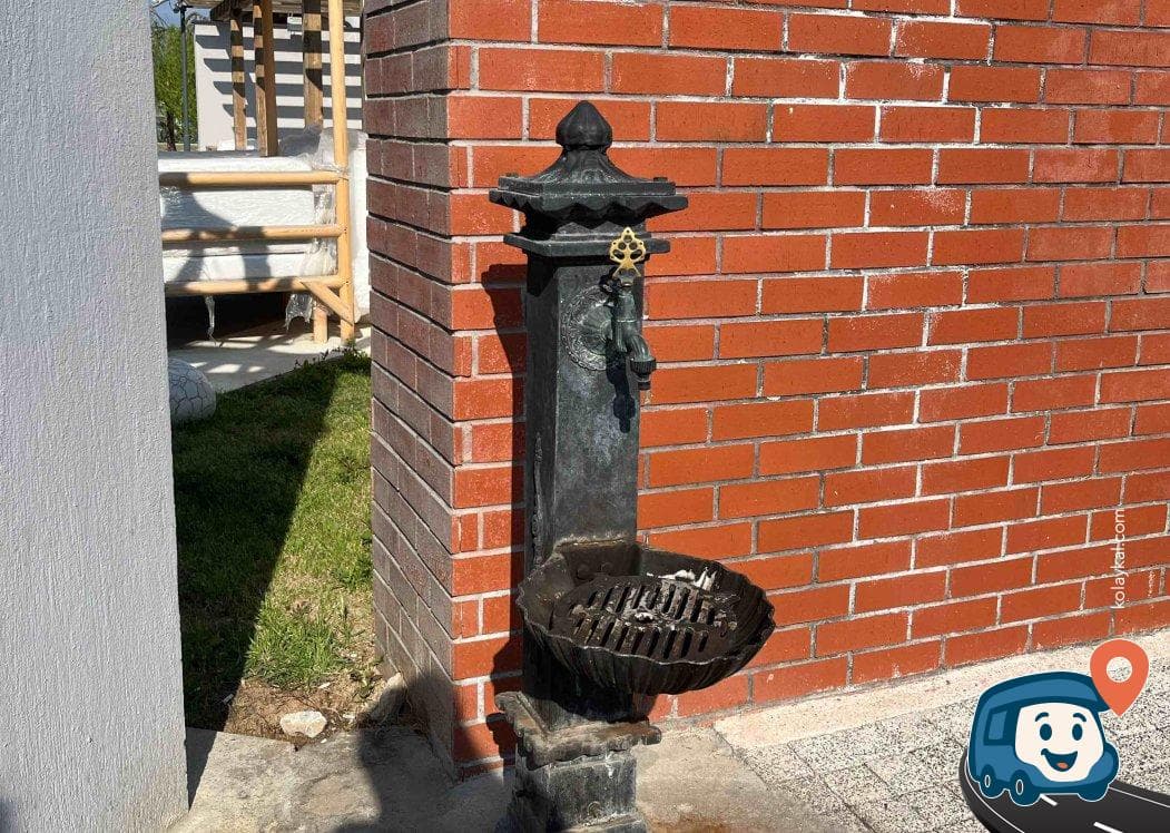 Kırlangıç Avm Otoparkı Servis Noktası - Ayvalık, Balıkesir, foto 2