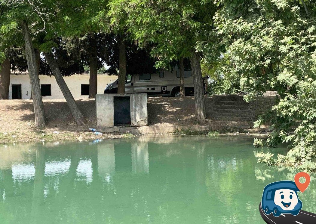 Terk Edilmiş Balık Göleti Kamp Alanı - Haliliye, Şanlıurfa, foto 4