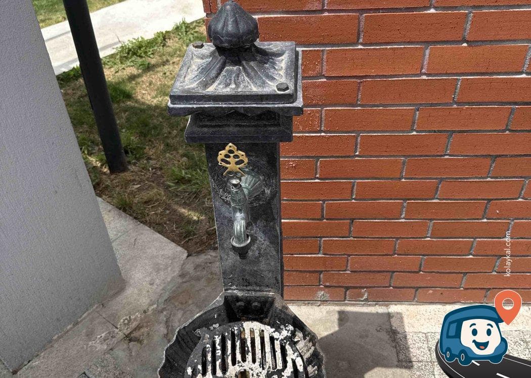 Kırlangıç Avm Otoparkı Servis Noktası - Ayvalık, Balıkesir, foto 3