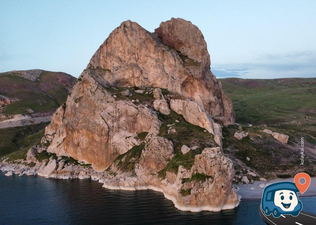 Amik Kalesi Yakınları Vahşi Kamp Alanı - Tuşba, Van, foto 5