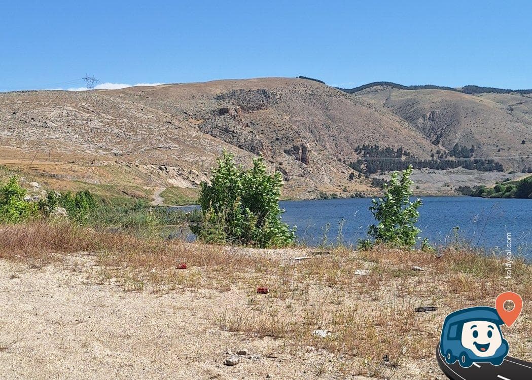 Sakin Köprü Altı Otopark ve Şelale Kamp Alanı - Adıyaman Merkez, Adıyaman, foto 2