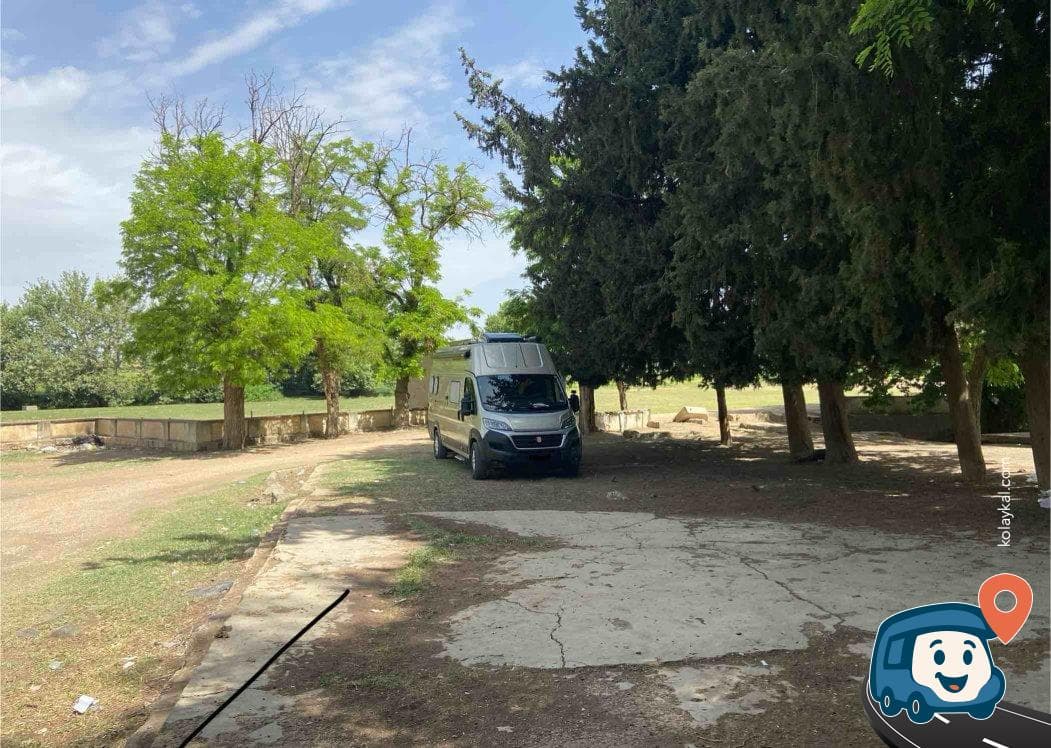 Terk Edilmiş Balık Göleti Kamp Alanı - Haliliye, Şanlıurfa, foto 1