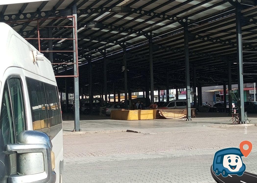 Çivril Kapalı Pazar Yeri Yanı Ücretsiz Otopark ve Kamp Alanı - Denizli, foto 1