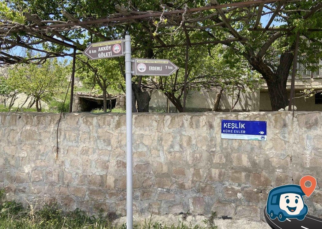 Kapadokya Yakınında Kaya Oyma Odalı Köy Çeşmesi Kamp Alanı - Yeşilhisar, Kayseri, foto 4