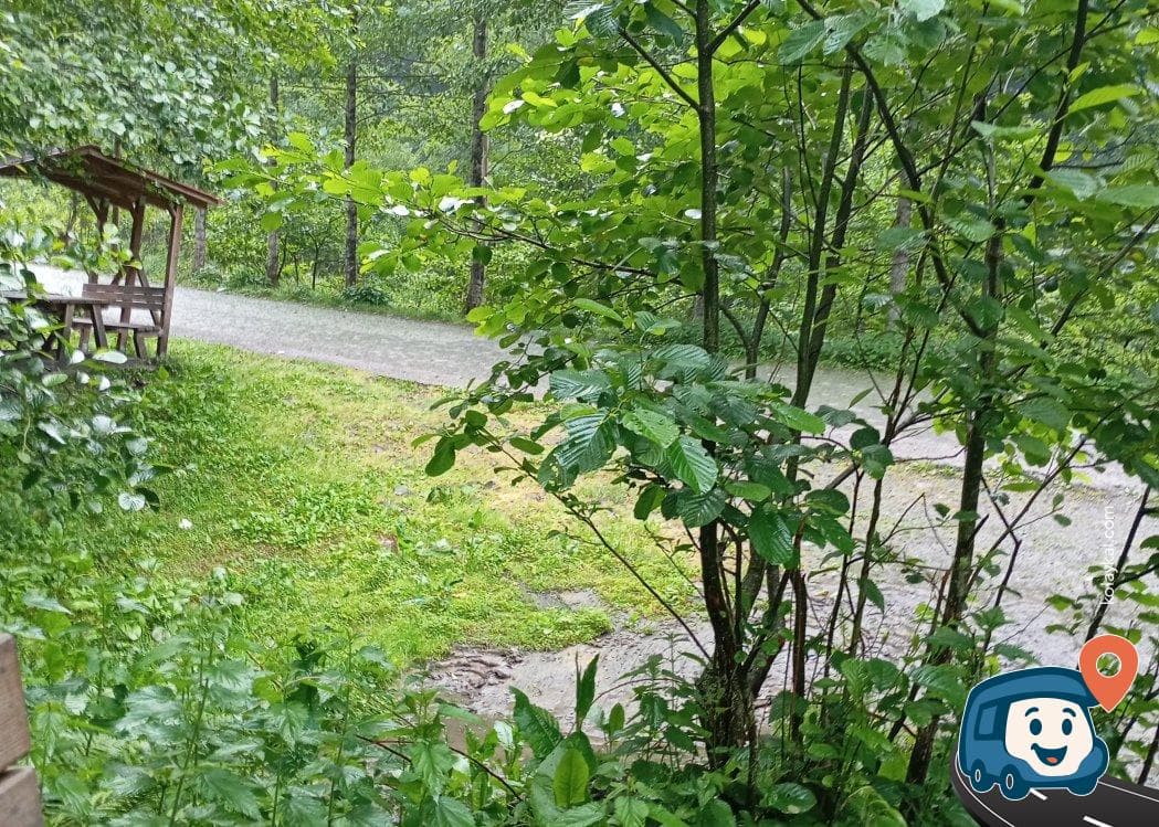 Dağ Kenarı Kamp ve Piknik Alanı - Çamlıhemşin, Rize, foto 2