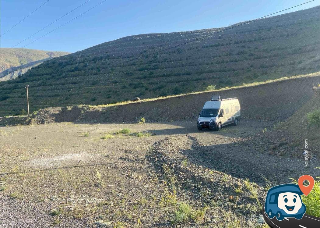 Erzincan Köy Yakınında Düz ve Sakin Kamp Alanı - Erzincan Merkez, foto 1