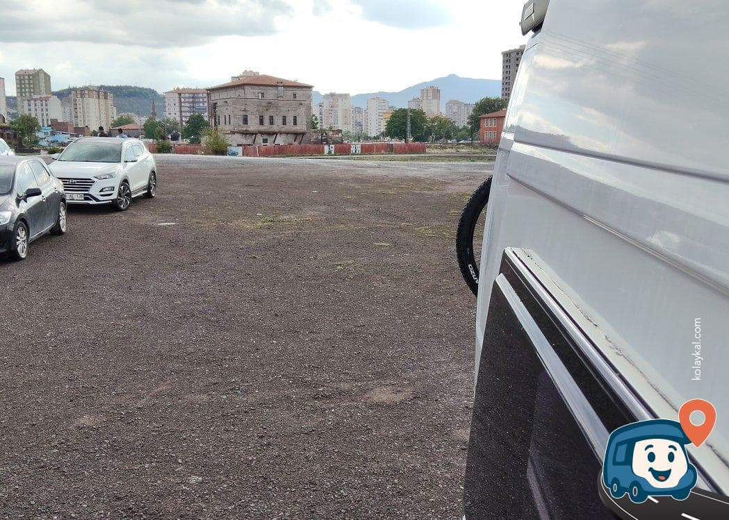 Kayseri Kalesi Yakını Ücretsiz Otopark - Melikgazi, foto 1