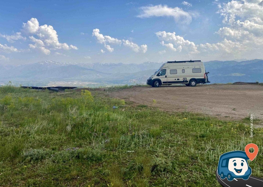 Yol Kenarı Ücretsiz Otopark - Erzincan Merkez, Erzincan, foto 1