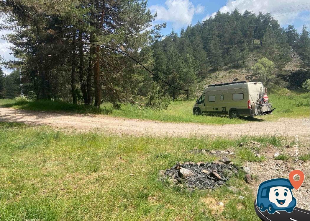 D750 Yakınındaki Ağaçlık Piknik ve Kamp Alanı - Kızılcahamam, Ankara, foto 1