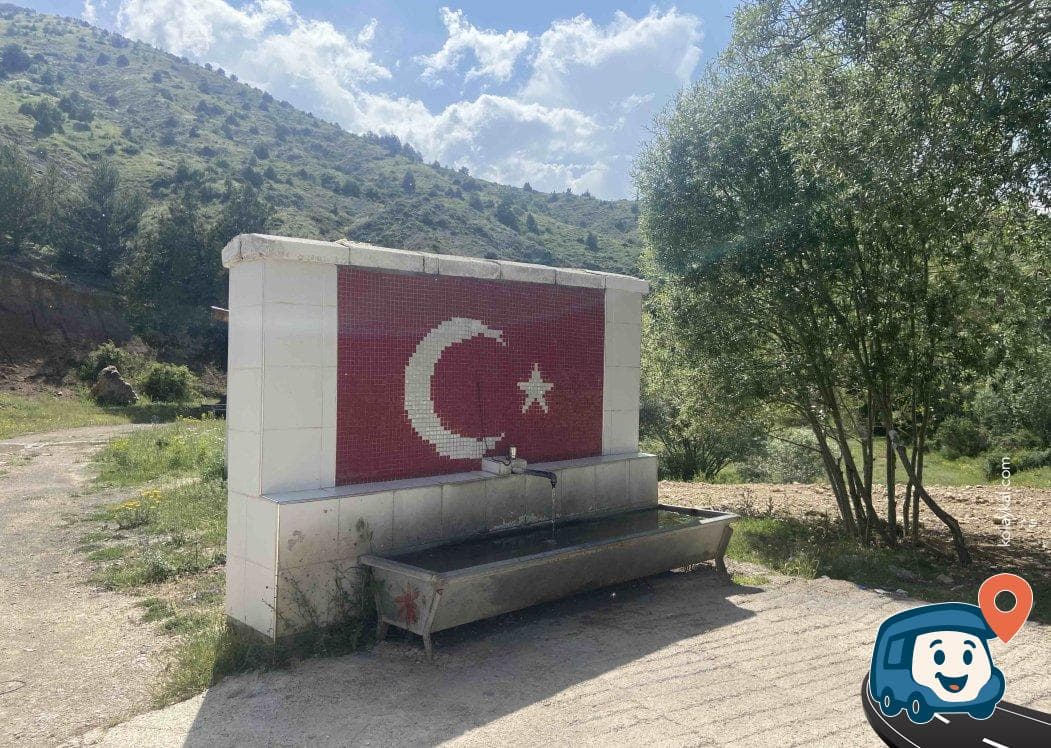 Erzincan Gümüşhane Karayolu Mola Yeri - Kelkit, foto 3