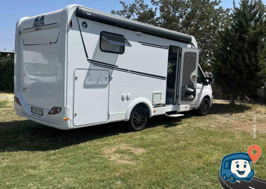 İzmir Karavan Kamp Alanı ve Hymer Servis - Balçova, foto 1